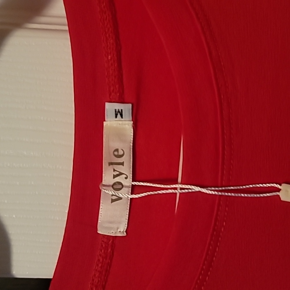 Red breaded blouse - Picture 3 of 3